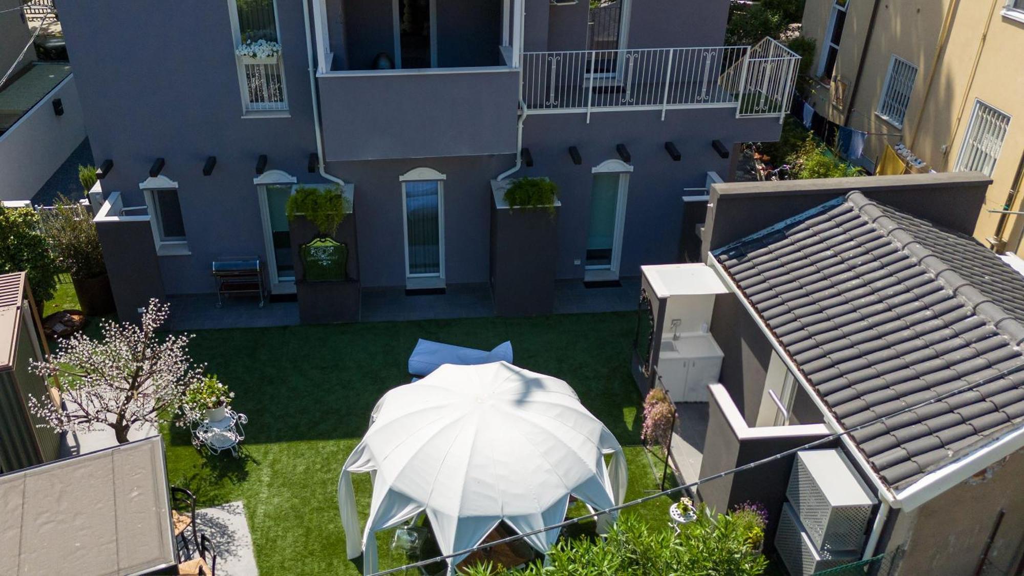 Villa Monti Suites&Aparts Cesenatico Ngoại thất bức ảnh
