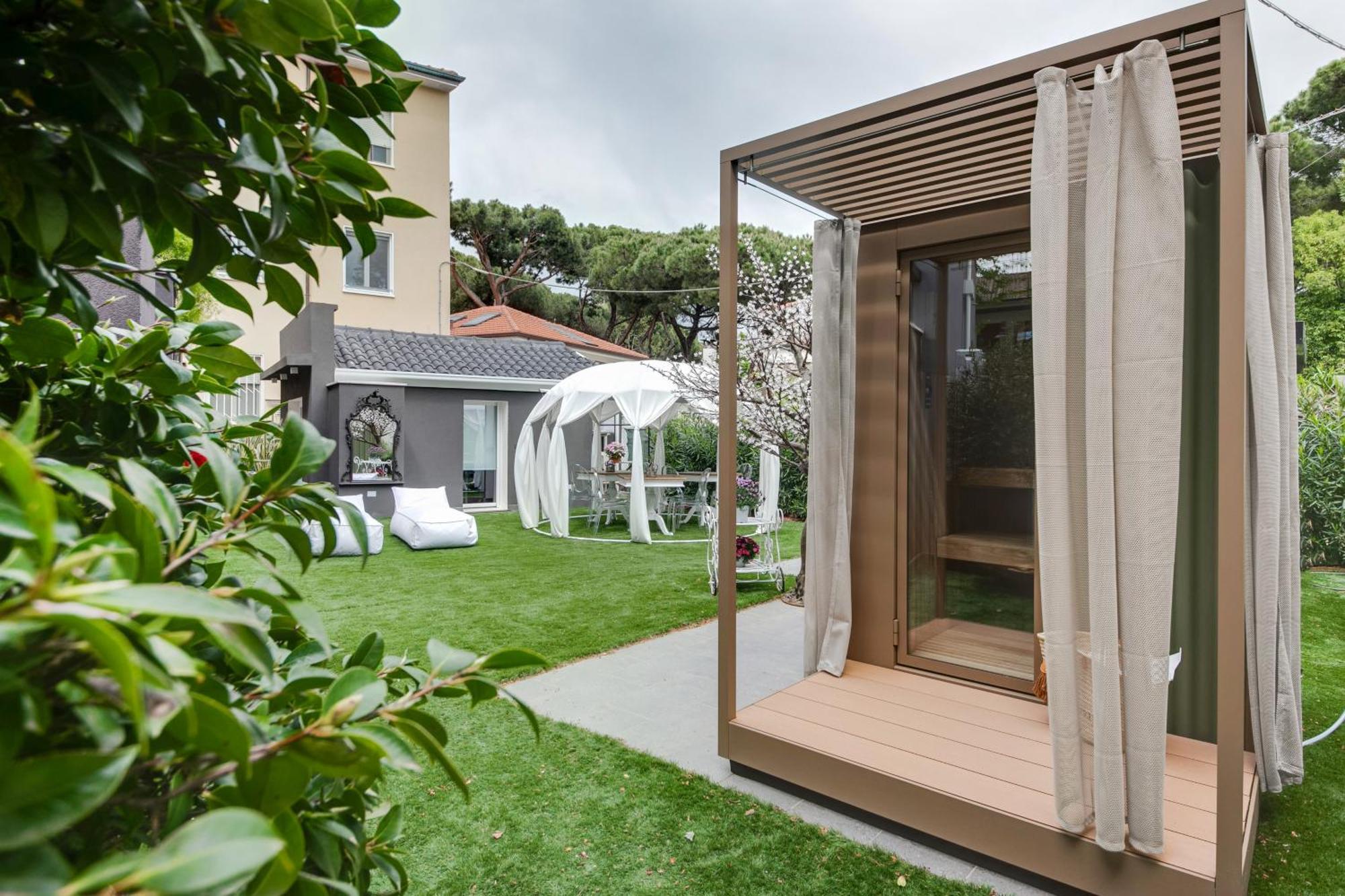 Villa Monti Suites&Aparts Cesenatico Ngoại thất bức ảnh
