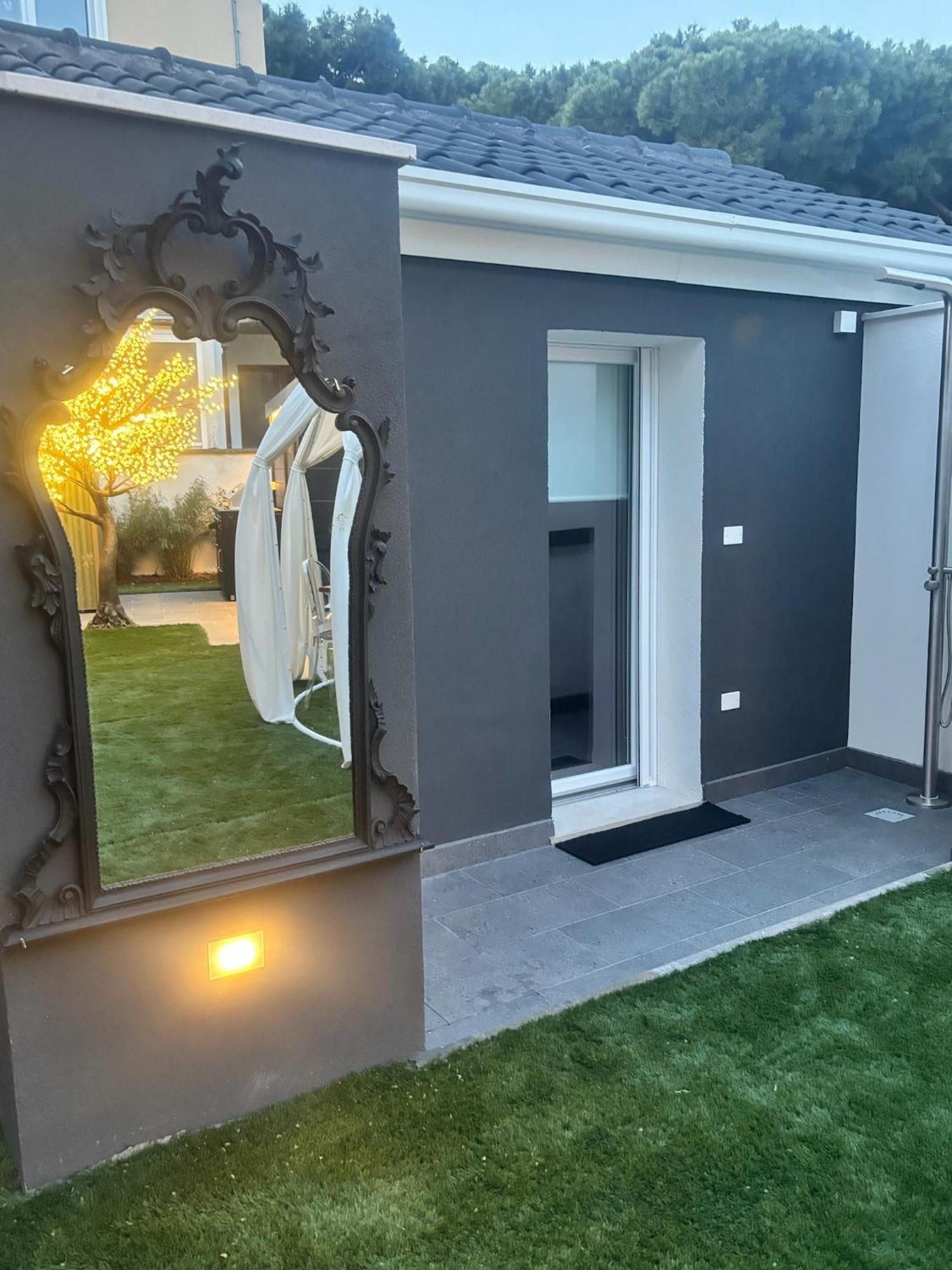 Villa Monti Suites&Aparts Cesenatico Ngoại thất bức ảnh